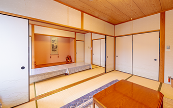 小ホール（15人収容・待合室）